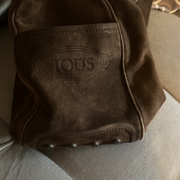 Tod’s authentic vintage suede handbag - Picture 6 of 7